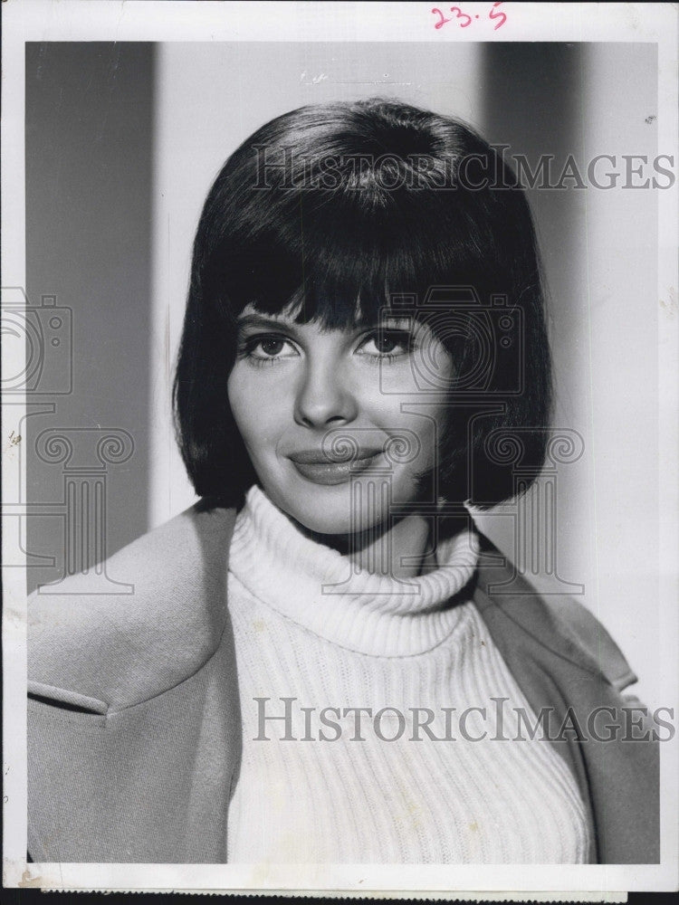 1967 Press Photo Julie Parrish "Good Morning World" Television Host - Historic Images
