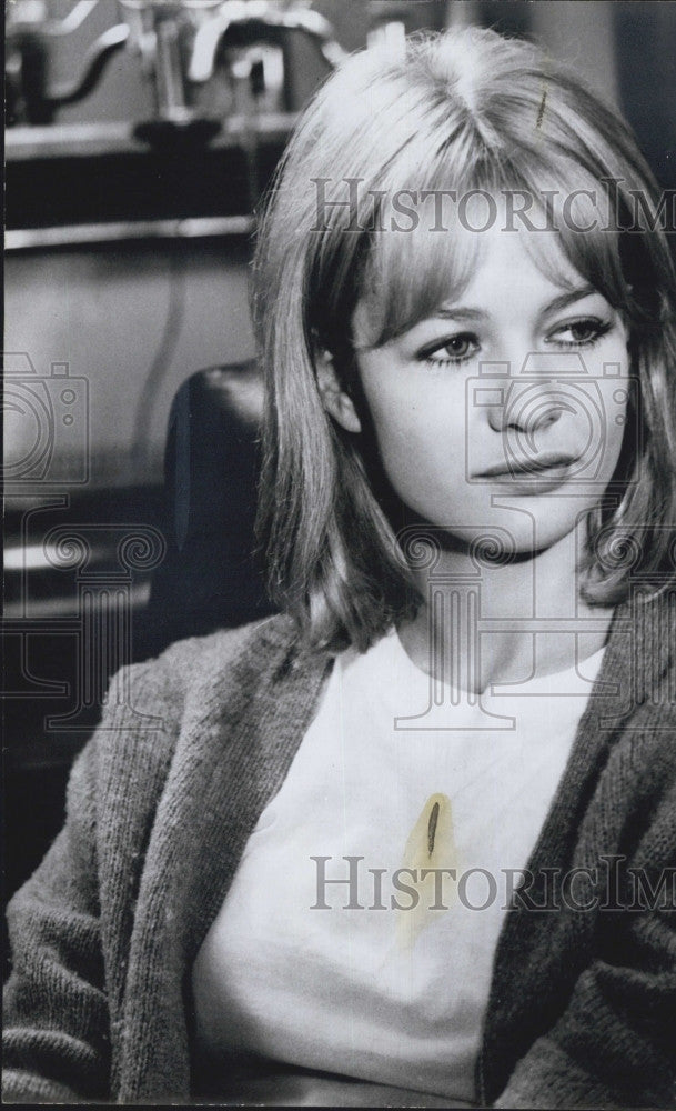 1969 Press Photo Actress Judy Geeson &quot; Into 2 Won&quot;t Go&quot; - Historic Images