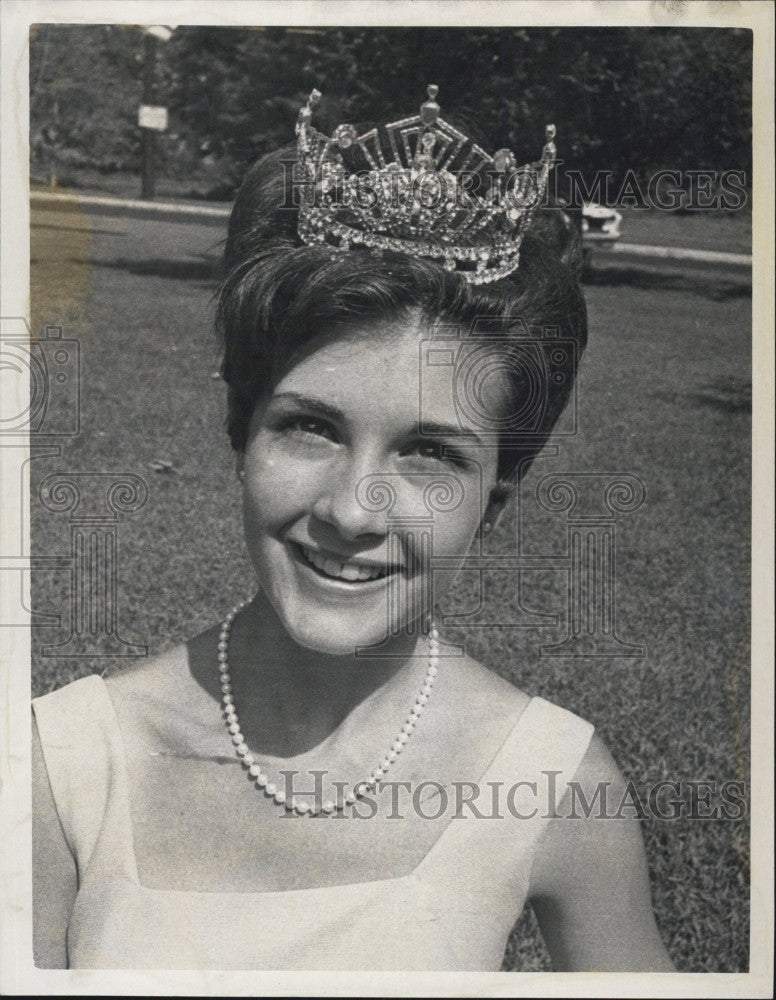 1967 Press Photo Maria Chaffee Waltham Miss America Model - Historic Images