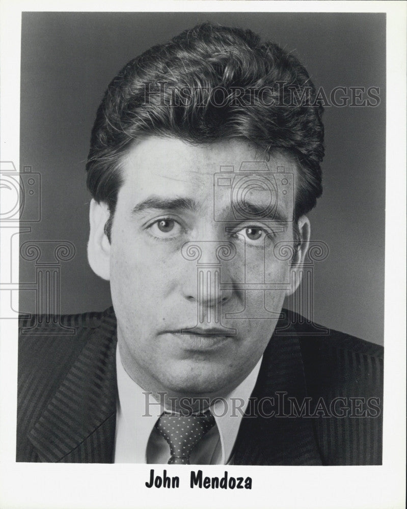 1987 Press Photo John Mendoza in &quot;Catch a Rising Star&quot; - Historic Images