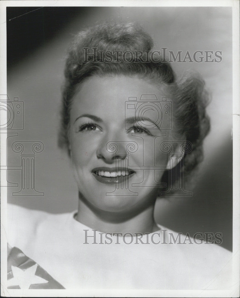 1948 Press Photo Ice Follies skater Betty Schalow - Historic Images