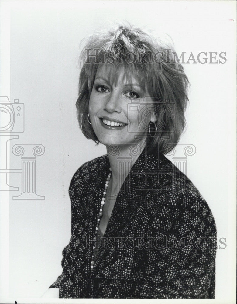 1986 Press Photo Actress Anne Schedeen on &quot;Alf&quot; - Historic Images