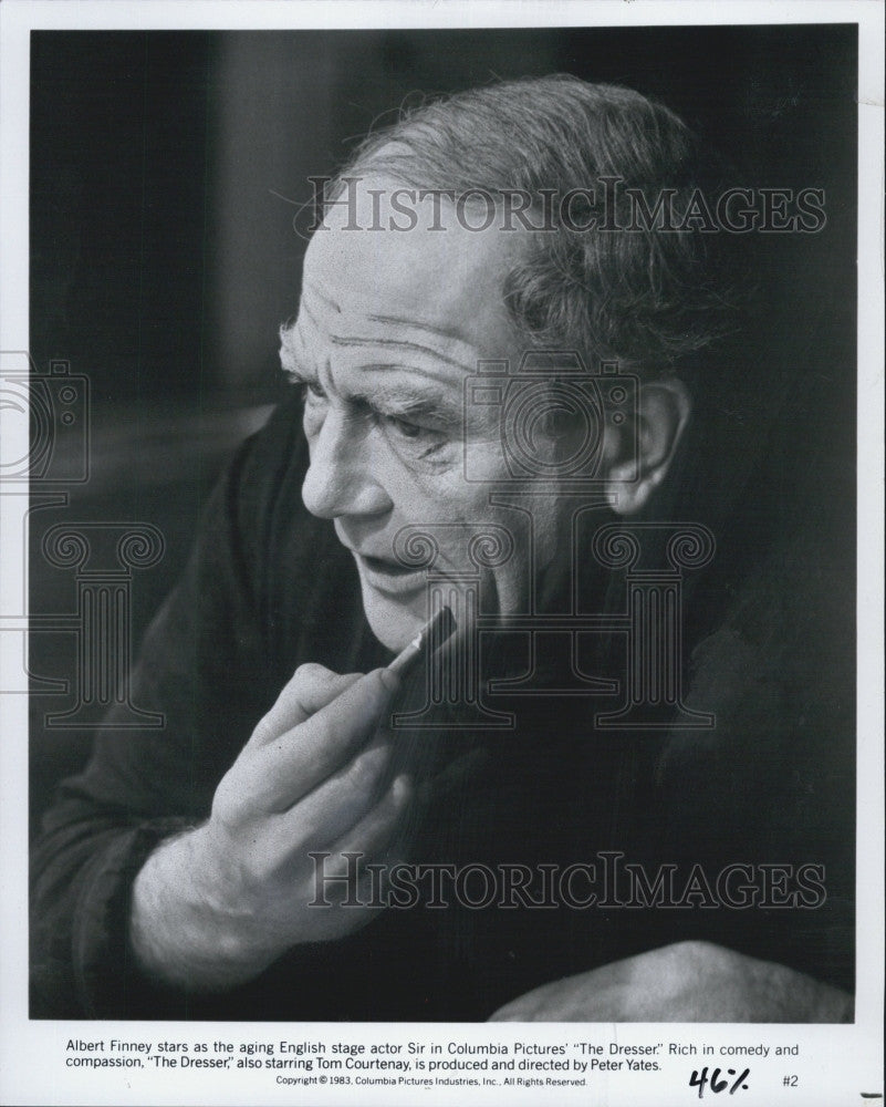 1983 Press Photo Albert Finney &quot;The Dresser&quot; - Historic Images