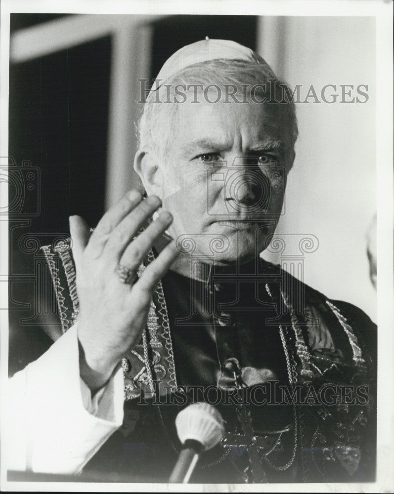 1984 Press Photo  Albert Finney in a film role - Historic Images