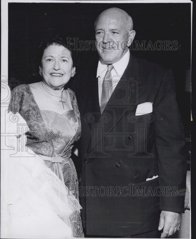 1952 Press Photo Louella Parsons and Composer Jimmy McHugh - Historic Images