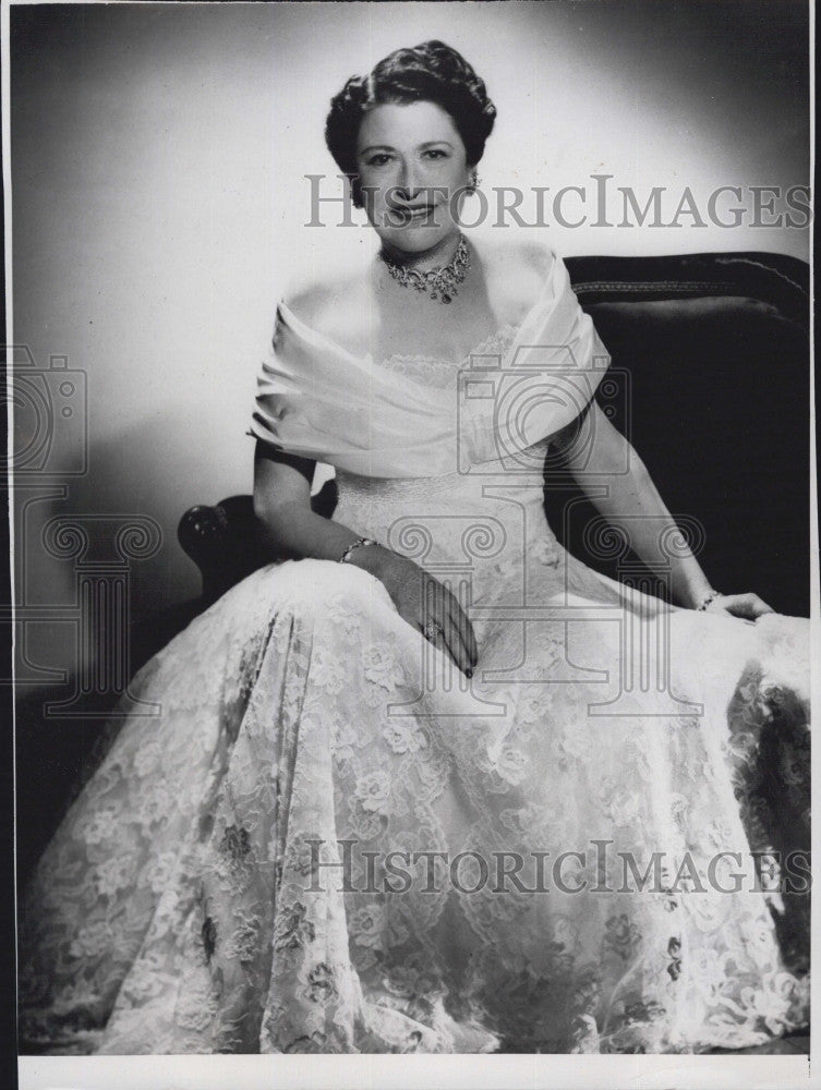 1953 Press Photo Movie Columnist Louella Parsons - Historic Images