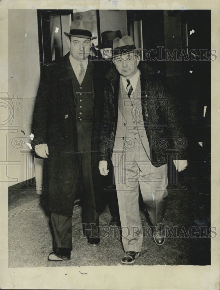 1940 Press Photo Trial Witness Charles Caldina, Jail Officer Ralph Torrance - Historic Images