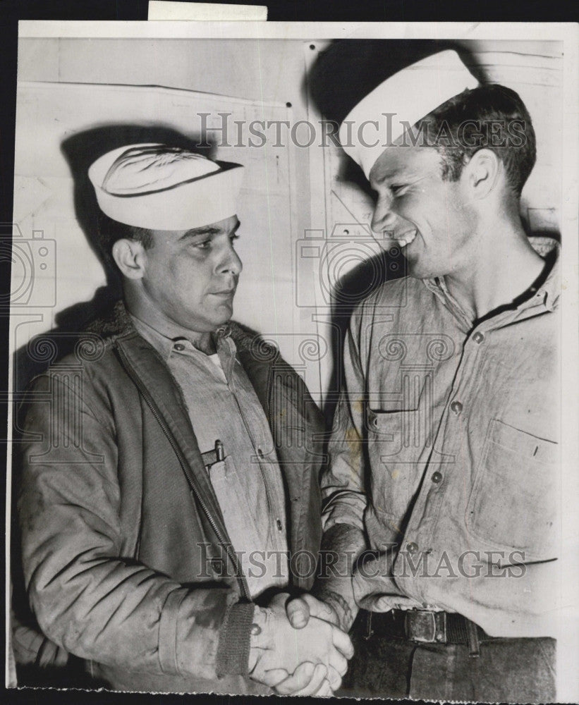 1954 Press Photo U.S. Navy&#39;s William Cabeca, James Aycox Learns of Inheritance - Historic Images