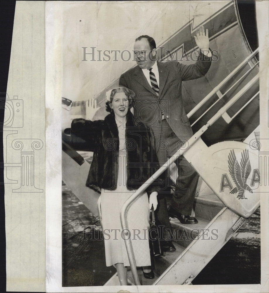 1955 Press Photo Mr &amp; Mrs Francis C Gray Jr - Historic Images