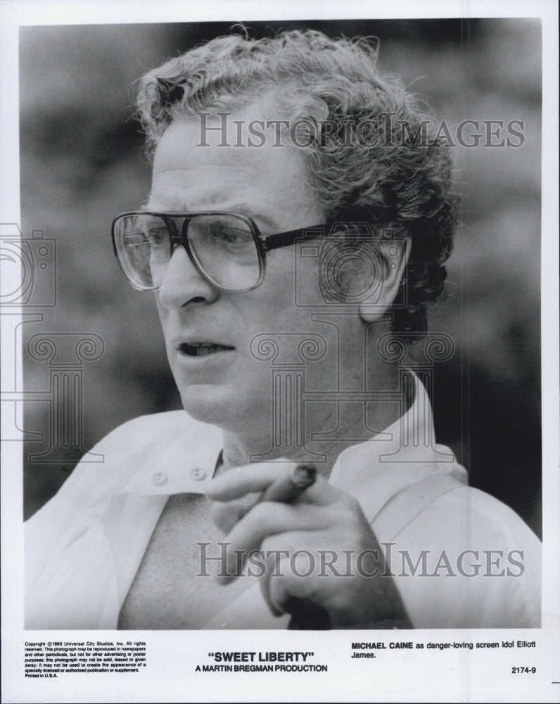 1986 Press Photo &quot;Sweet Liberty&quot; Film Actor Michael Caine - Historic Images