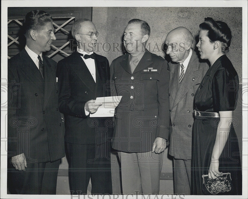 1944 Press Photo JV Nicodemus,FW Denio,Maj Gen KT Blood,SA Burdick,ML Spriggs - Historic Images