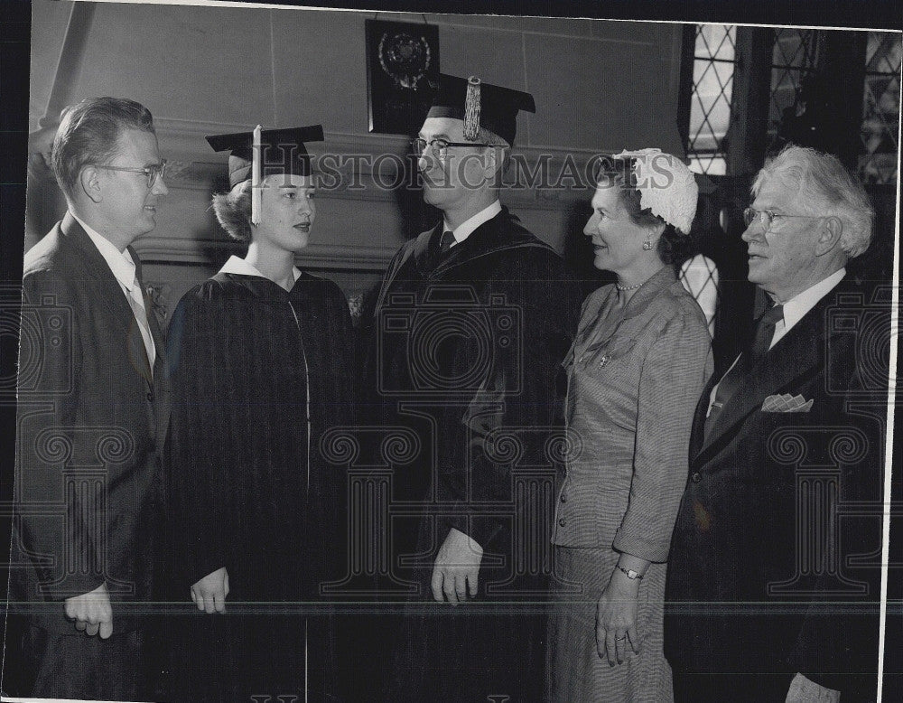 1957 Press Photo DR HC Case Mrs Ann Case,Dr A Kirk &amp; H Case - Historic Images