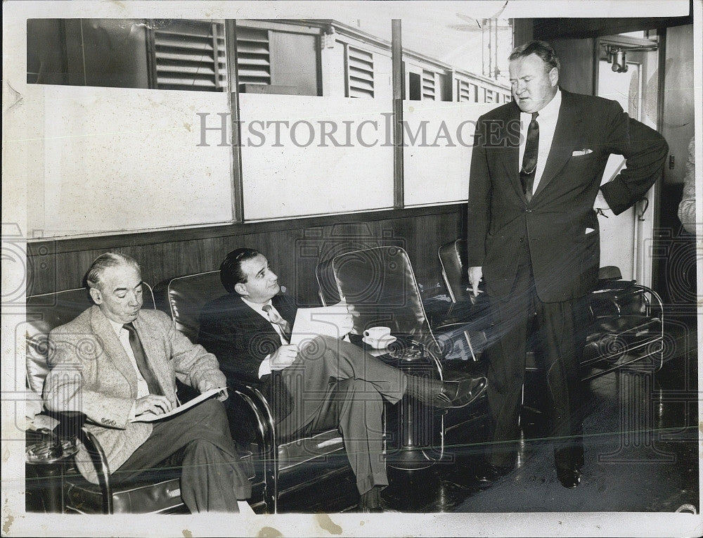 1954 Press Photo Joe Cashman,Sam Cohn &amp; Joe Cronin - Historic Images