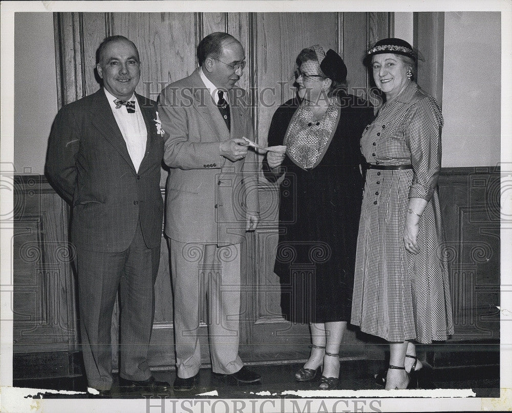 1953 Press Photo GJ Arafe,Mrs NS Fishbein,PG Cashman &amp;Mrs LH Winn - Historic Images