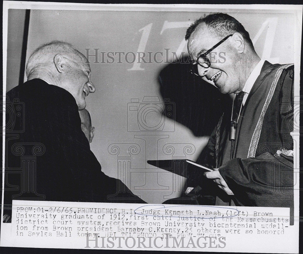 1965 Press Photo Judge Kenneth L. Nash, Brown University President B. Keeney - Historic Images