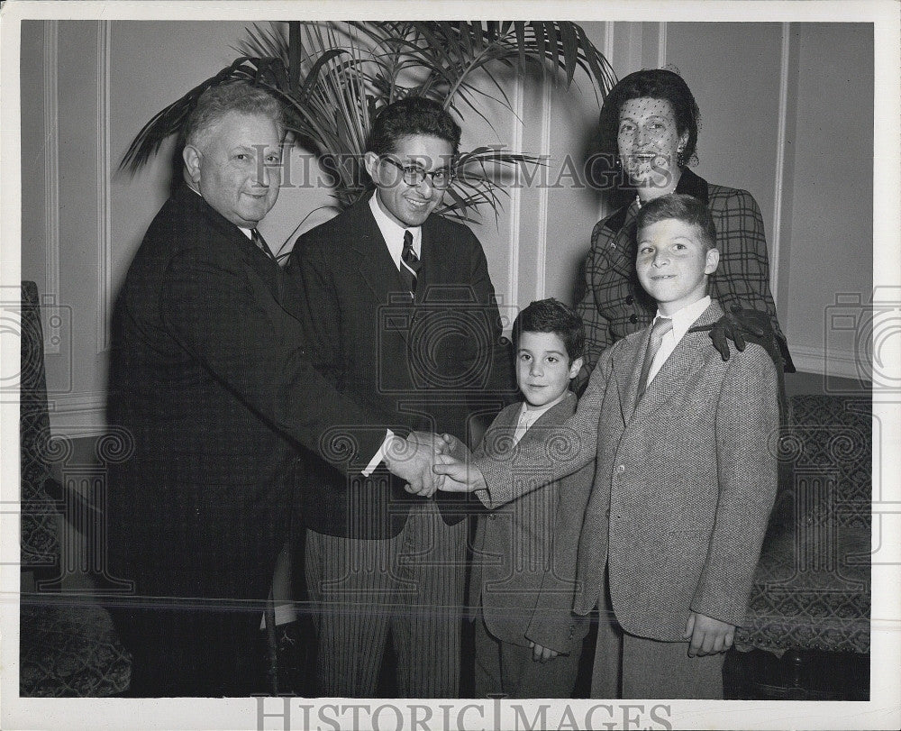 1950 Press Photo JH Cohen,Rabbi A J Klausner,M Gordon &amp; A GOrdon &amp; Mrs Gordon - Historic Images