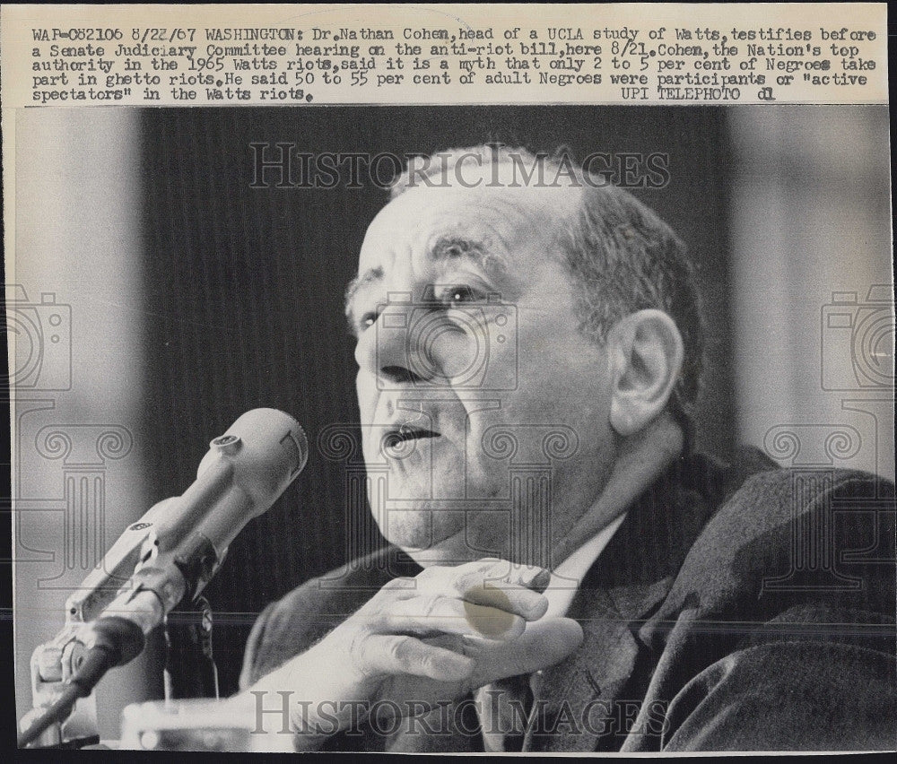 1967 Press Photo Dr Nathan Cohen of UCLA at Senate hearing - Historic Images