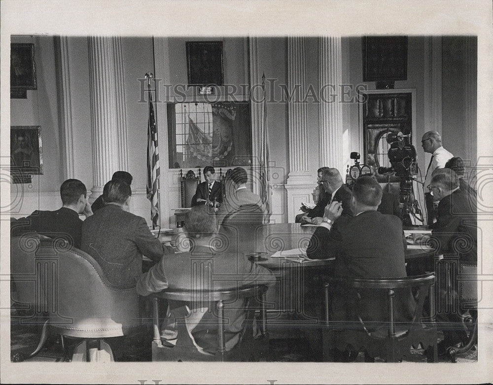 1966 Press Photo Sen. Beryl Cohen - Historic Images