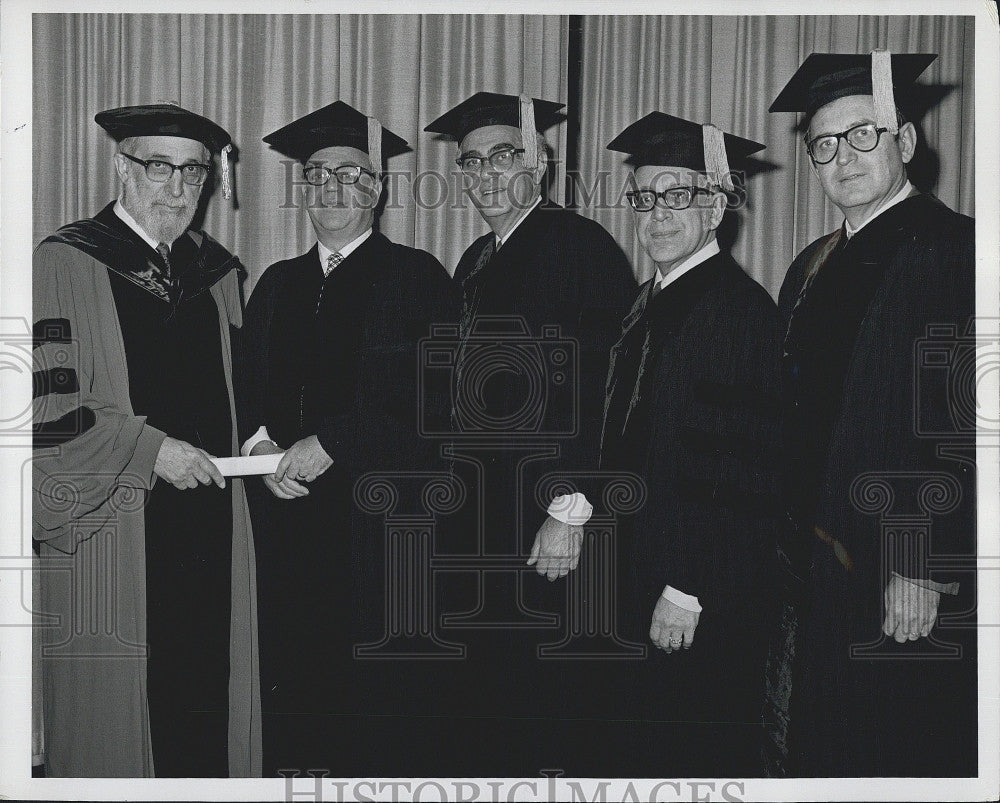 1971 Press Photo Dr. Solomon Schechter, President Jewish Theological Seminary - Historic Images