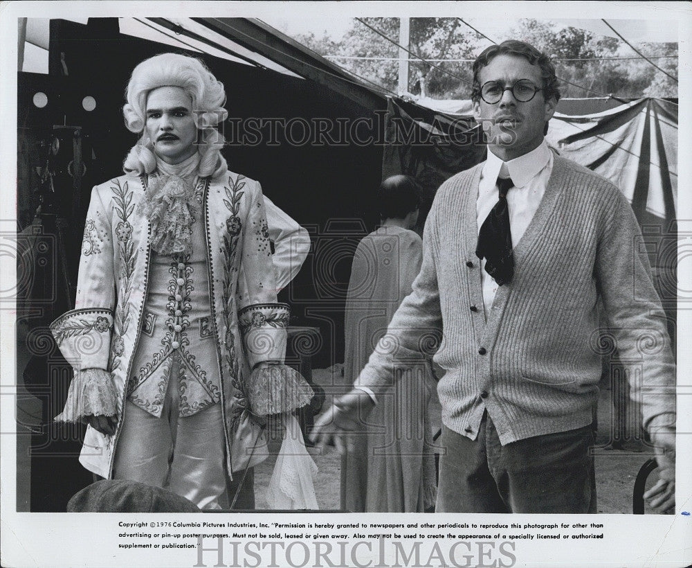 1983 Press Photo   Burt Reynolds &amp; Ryan O&#39;Neal in &quot;Nickelodeon&quot; - Historic Images