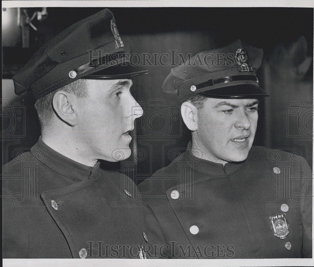 1959 Press Photo Leo Letendre James Reardon Somerville Police Force - Historic Images