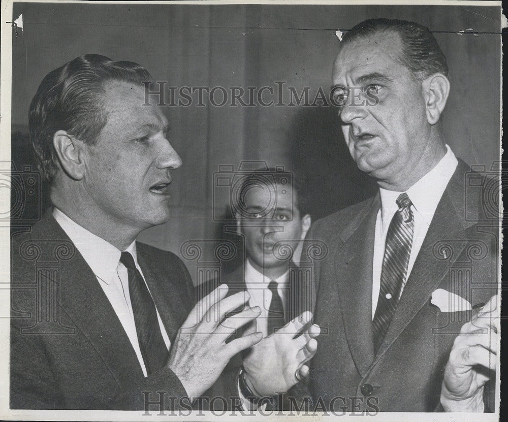 1958 Press Photo N A Rockerfeller, and Sen Lyndon Johnson - Historic Images