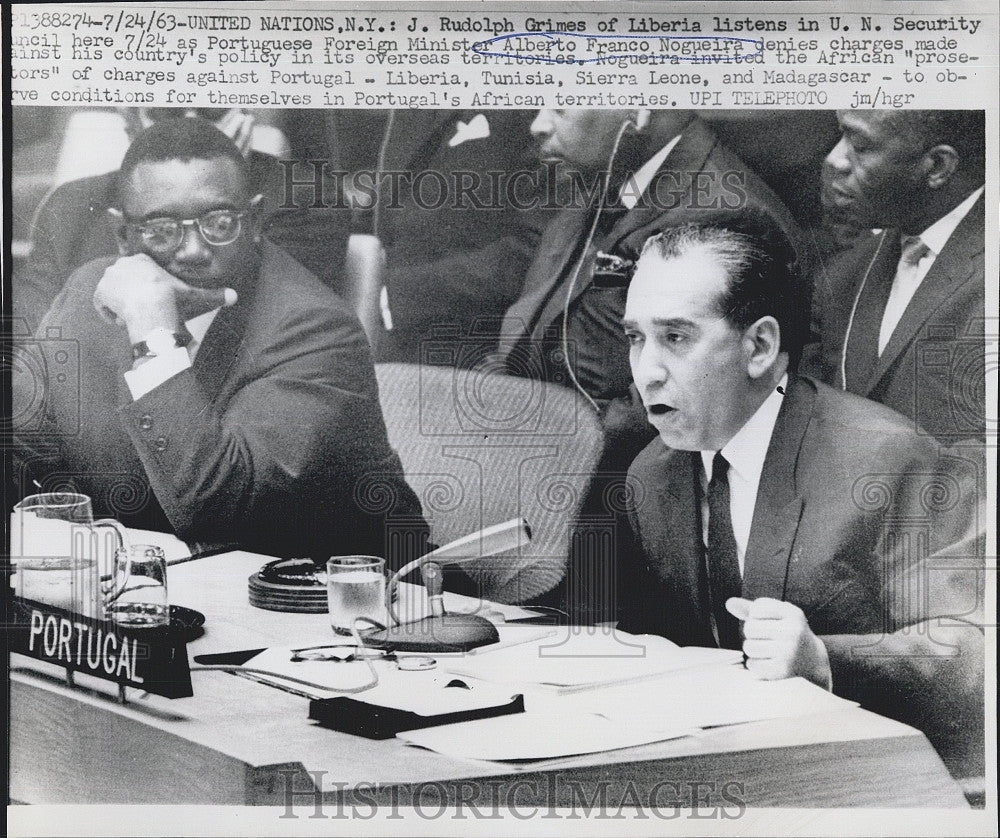 1963 Press Photo Rudolph Grimes of Liberia &amp; Portugese AF Nogueria at the UN - Historic Images