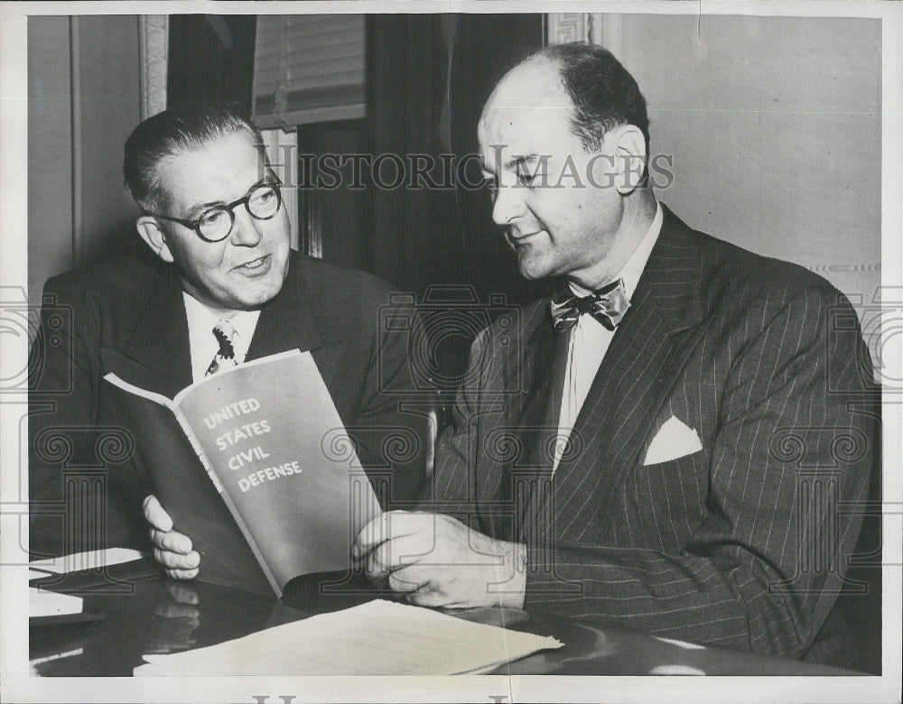 1950 Press Photo Civil Defense Chief Paul Larsen , James Wadsworth - Historic Images