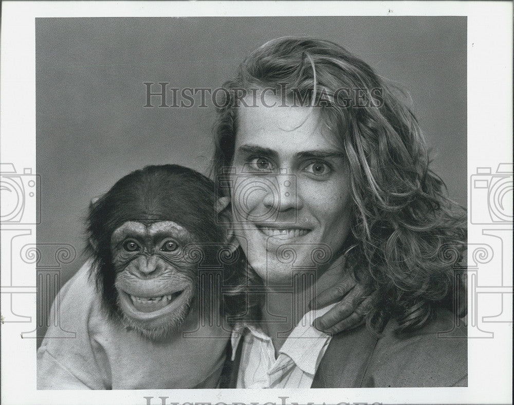 1989 Press Photo Joe Lara Tarzan In Manhattan Television Show Actor - Historic Images