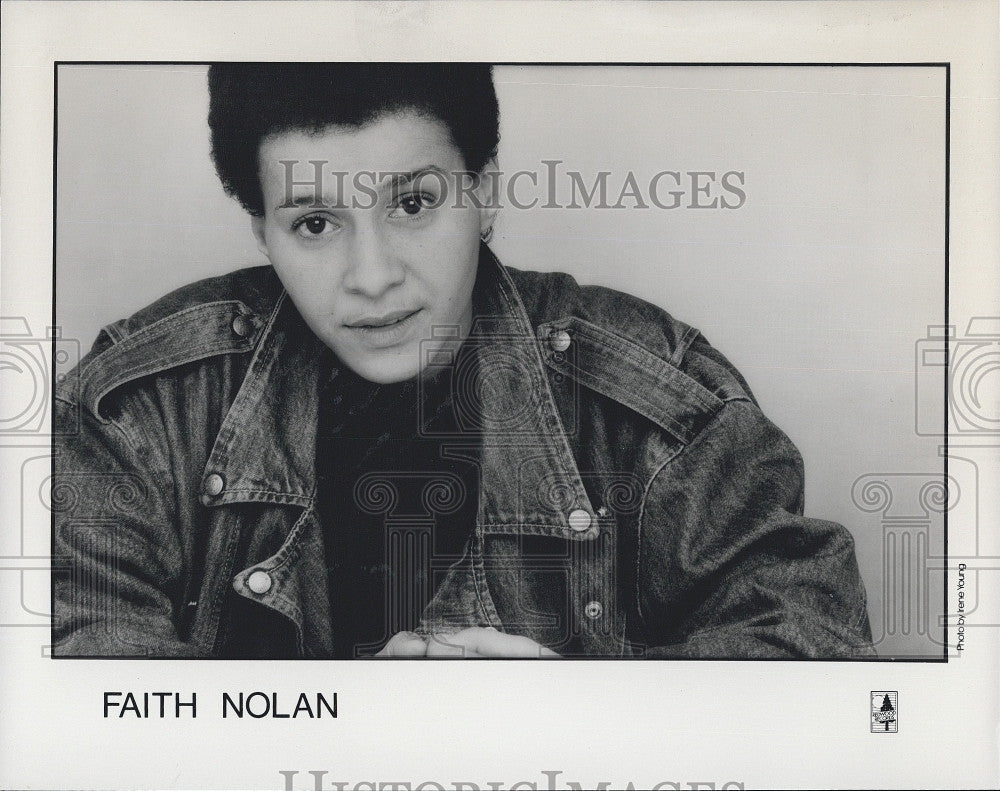 Press Photo Singer, Songwriter &amp; Activist Faith Nolan - Historic Images