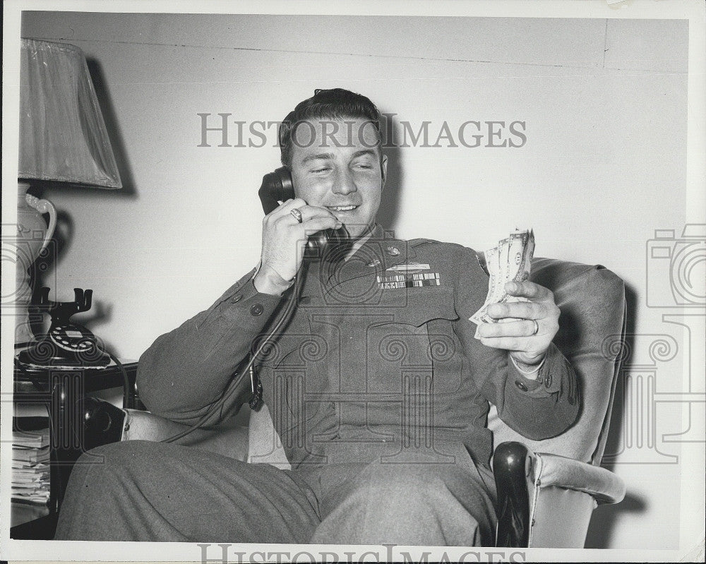 1951 Press Photo Sgt Joseph Dillow Soldier of the Month Fort Devens Calling Wife - Historic Images