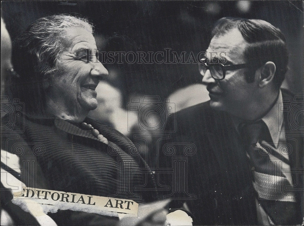 1972 Press Photo Prime Minister Golda Meir and key adviser Simcha Dinitz - Historic Images