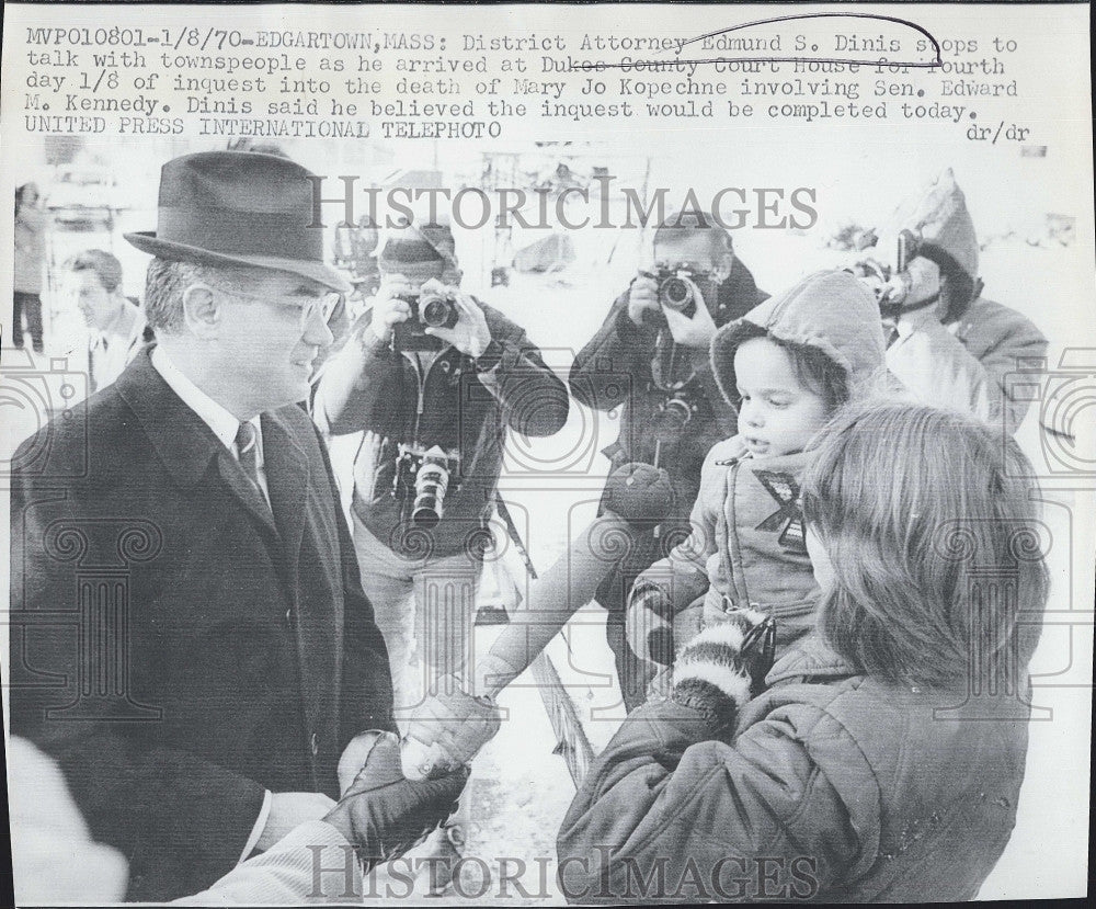 1970 Press Photo Edmund Dinis District Attorney Mary Joe Kopechne Case - Historic Images