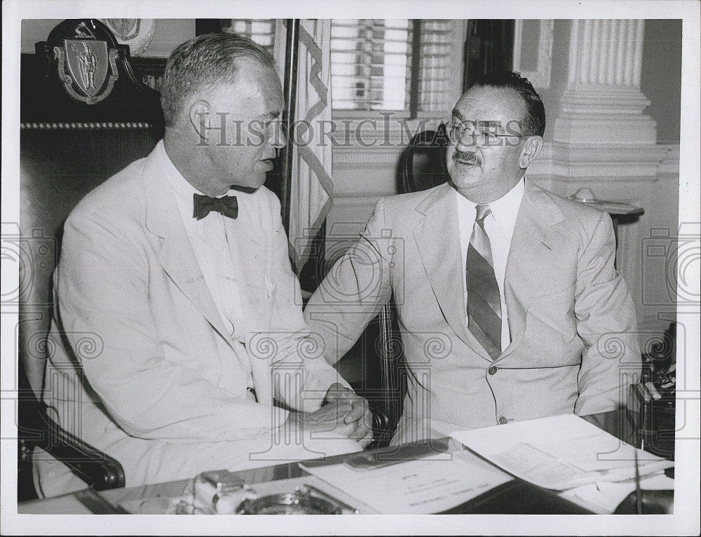 1955 Press Photo Governor Christian Herter and Attorney Joseph Schneider - Historic Images