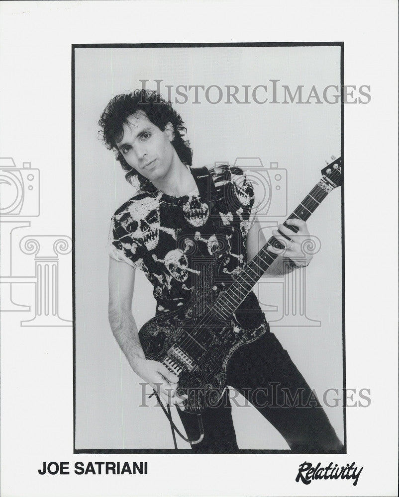 2001 Press Photo Joe Satriani Relativity Records Musician Guitarist - Historic Images