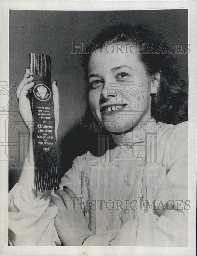 1948 Press Photo Genevieve A Irish Burlington Secretary Charles Ross - Historic Images