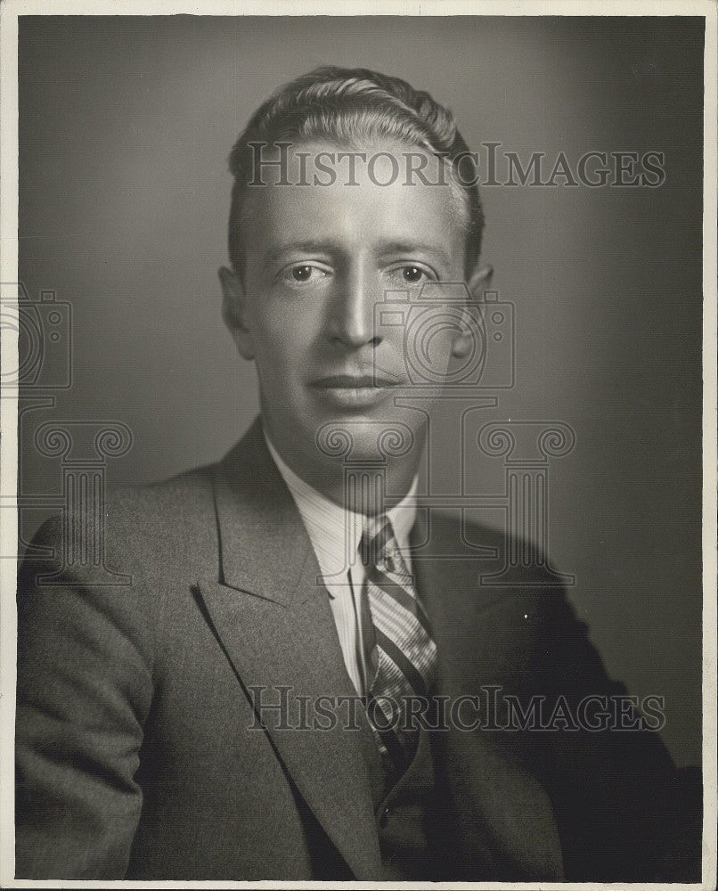 1946 Press Photo Senator Charles Innes Boston Suffolk District - Historic Images