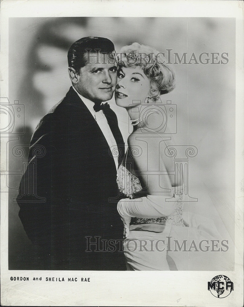 Press Photo Actor Singer Gordon MacRae Wife Actress Author Shelia for MCA - Historic Images