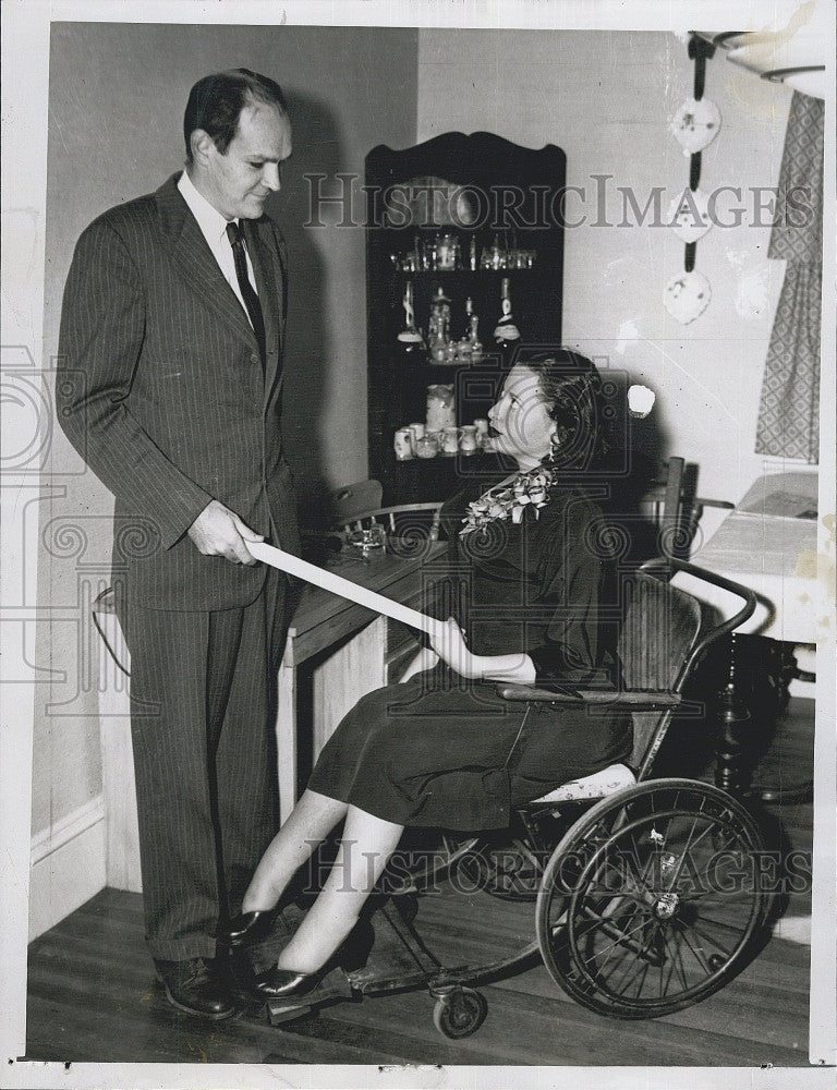 1951 Press Photo State Rep. William Randall, Miss Mary Krasnogor of Framingham - Historic Images