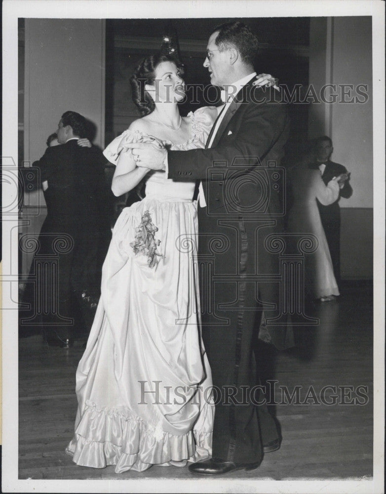 1948 Press Photo Secretary of Agriculture Clinton Anderson, Elsie Winter - Historic Images