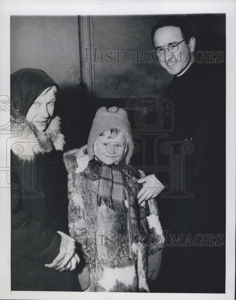 1947 Press Photo Reverend George Laberge Worcester Massachusetts St. Louis - Historic Images