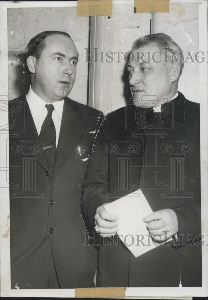 1948 Press Photo John Hogan with Archbishop Cushing - Historic Images