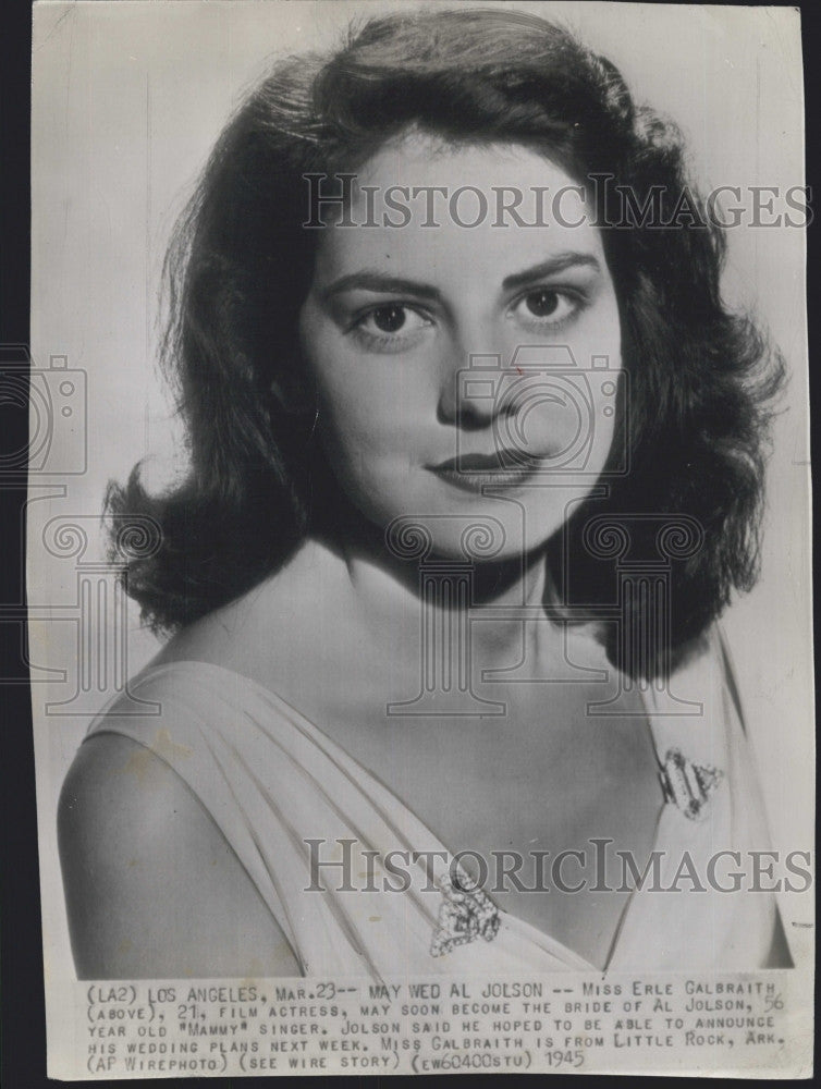 1945 Press Photo Miss Erle Galbraith, film actress - Historic Images