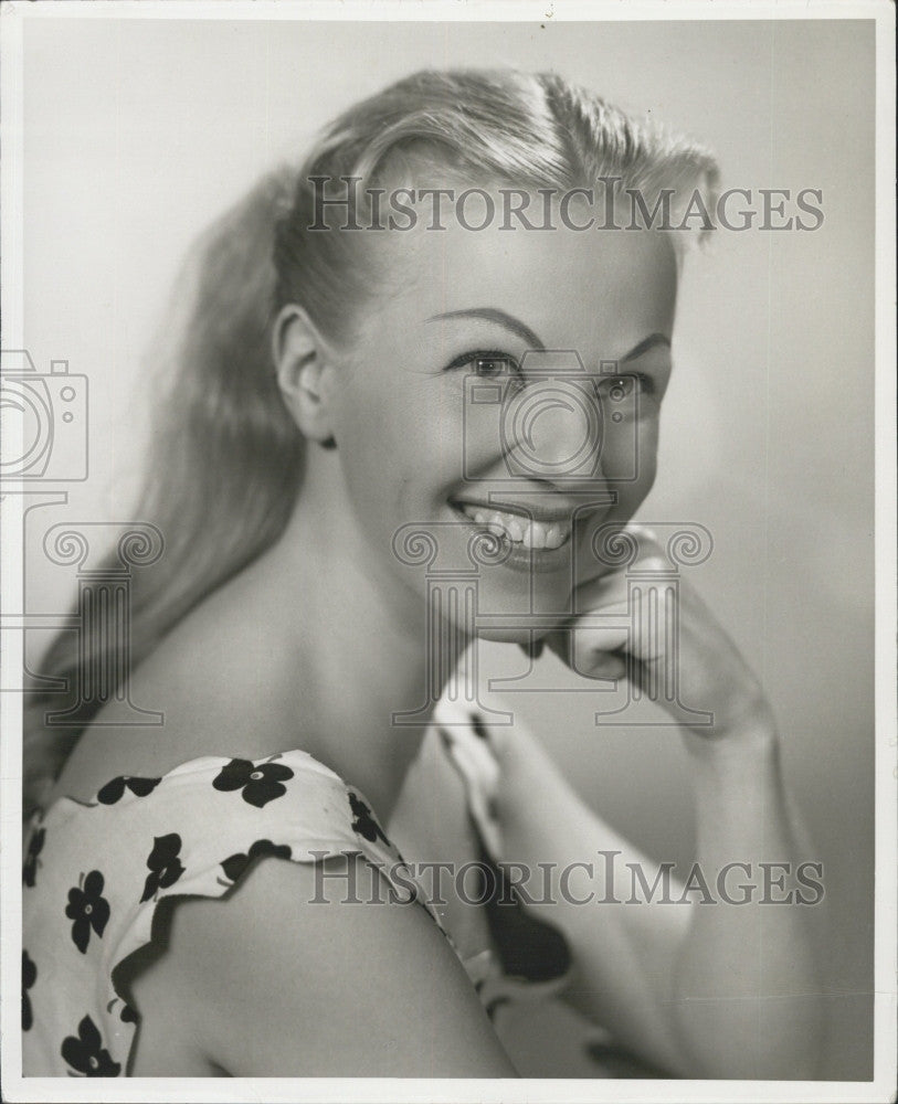 1956 Press Photo Dancer Mary Alyce Kubes in &quot;Annie Get Your Gun&quot;. - Historic Images