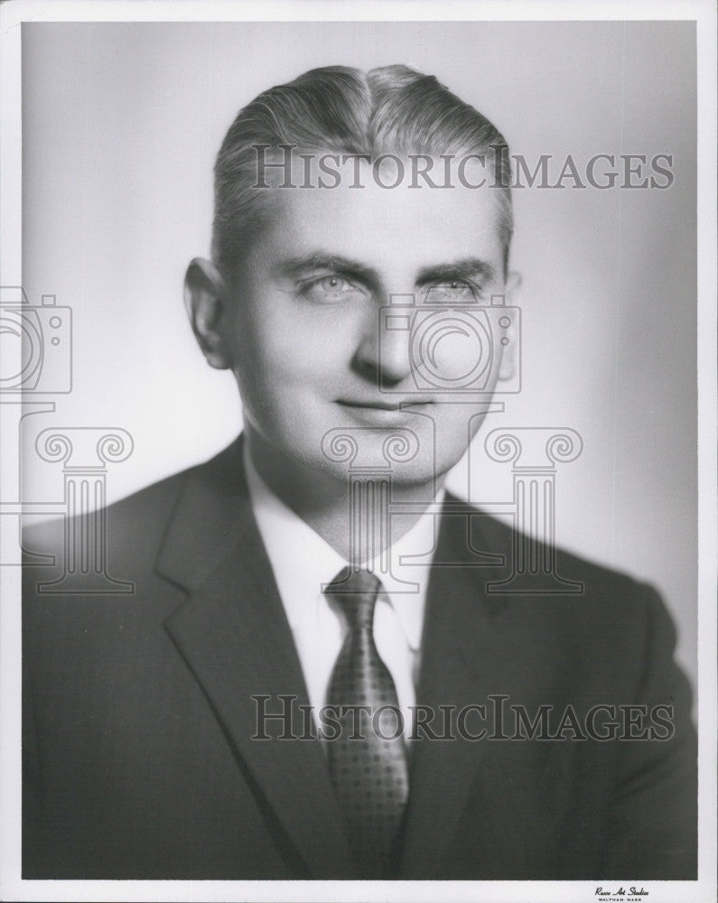 1963 Press Photo Paul F. X.  Powers, Chief of Industrial Accidents Division - Historic Images