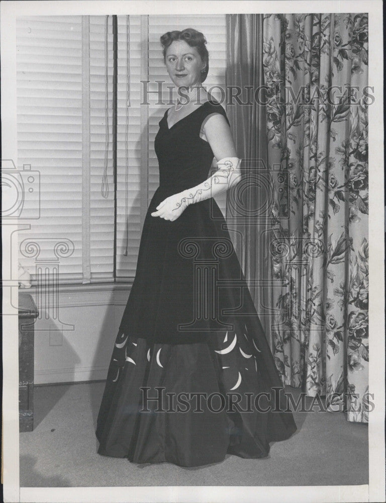 1953 Press Photo Mrs. Styles Bridges - Historic Images