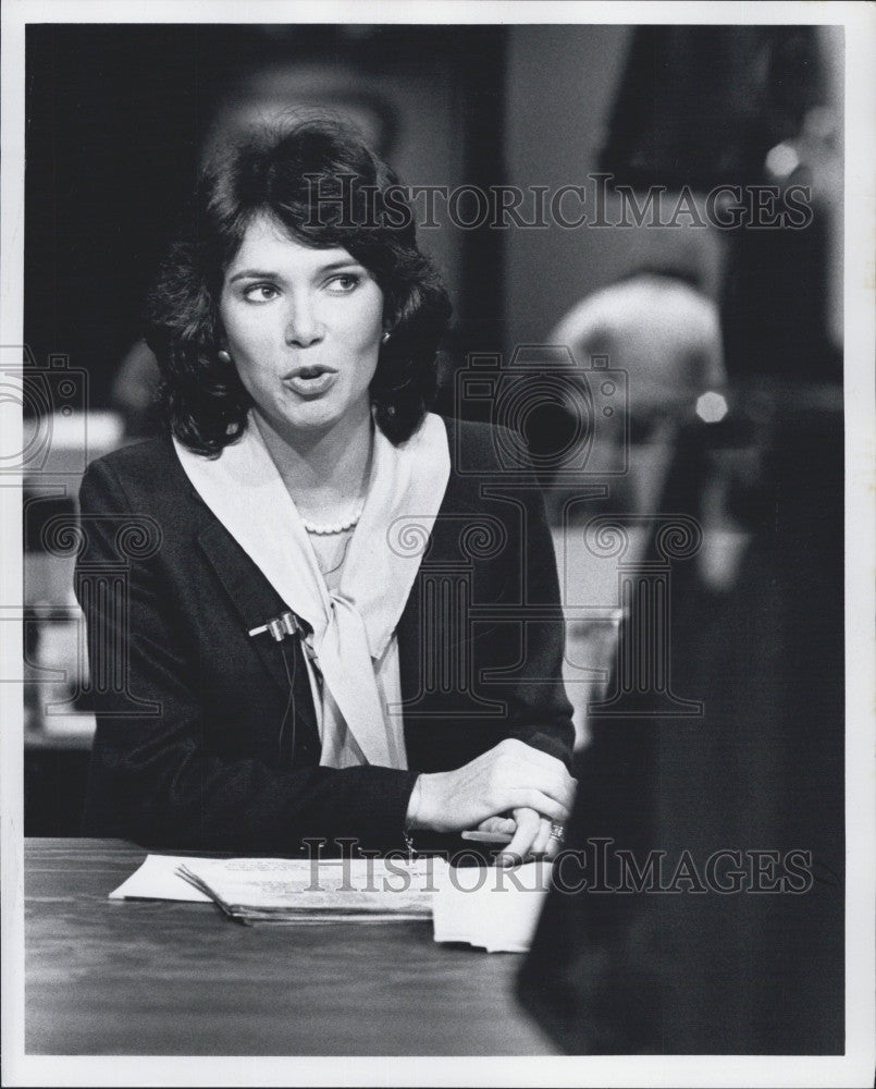 1981 Press Photo Susan Brady, anchorwoman at Channel 7 in Boston - Historic Images