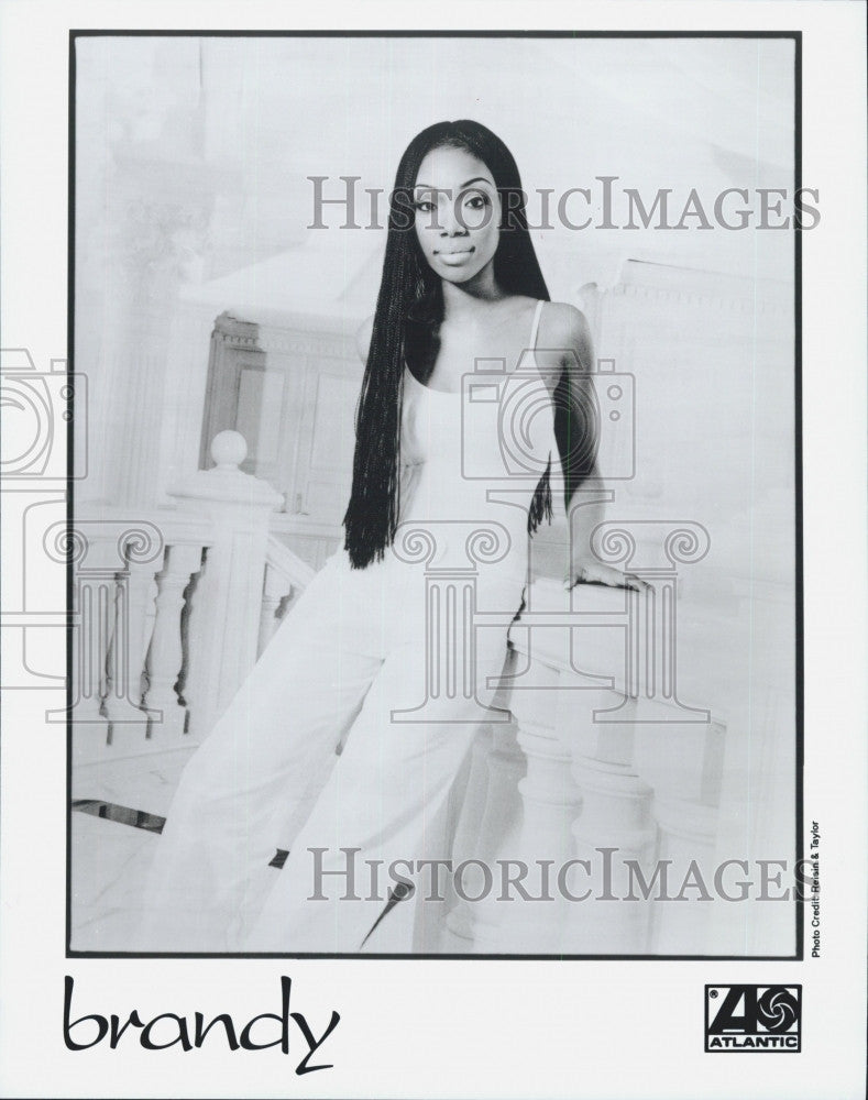 1999 Press Photo Singer, Brandy on Atlantic Music - Historic Images