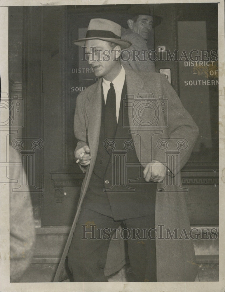 1951 Press Photo James Bridges at Lynn District Court - Historic Images