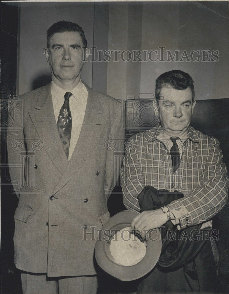 1962 Press Photo Attorney Thomas Farrell and Businessman John J Dineen - Historic Images
